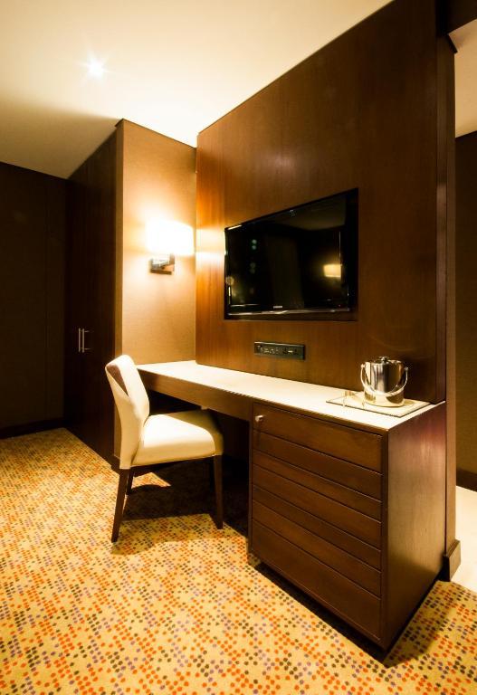 Movich City Business Hotel Bogota Room photo